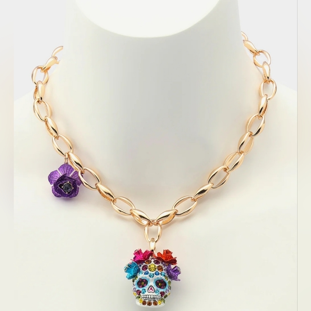 🤍🔹️Betsey🔹️ Johnson Muliticolor Sugar Skull Rhinestone Halloween Necklace